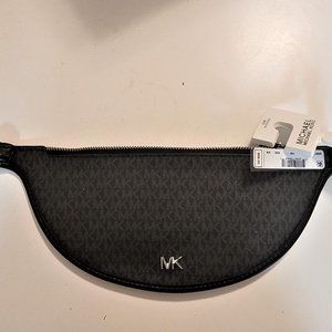 NWT $98 Michael Kors Black Leather Reversible Signature Fanny Pack